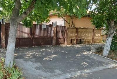 Casă cu 5 camere cu Teren 820 Mp în Central - 7