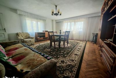 Casă cu 7 camere cu Teren 3233 Mp în Dârmănești - 16