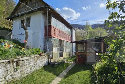 Casă cu 3 camere cu Canalizare în Schei - 3