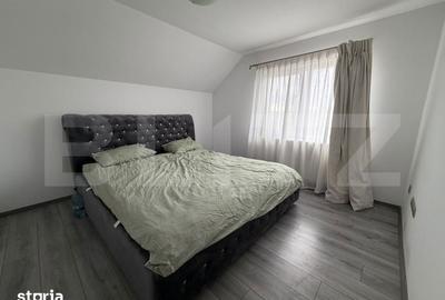 Casă cu 4 camere cu Teren 1200 Mp în Surduc