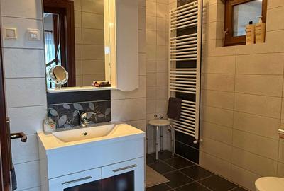 Casă cu 4 camere în Crăciunești - 4