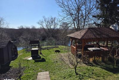 Casă cu 3 camere cu Teren 680 Mp în Podgoria