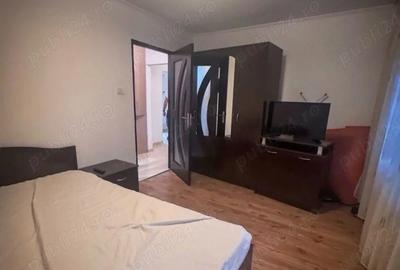 Apartament cu 3 camere decomandat în Calea București - 2