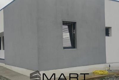 Casă cu 3 camere cu Canalizare în Central - 1