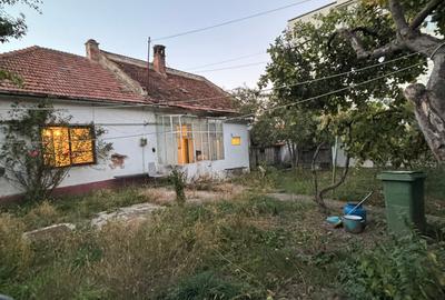 Casa zona Centrala,Strada Alexandru Ioan Cuza - 9