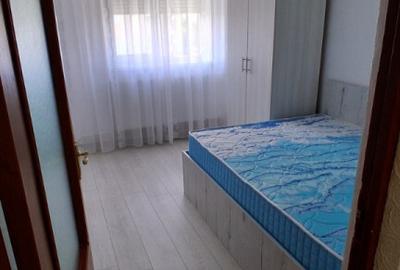 Inchiriez apartament 2 camere Micro 19 - 11
