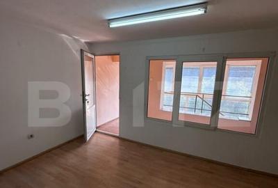 Spatiu de birouri, de inchiriat, 19 mp, zona centrala - 1