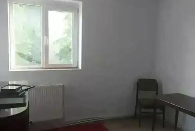 Apartament de vanzare - 1