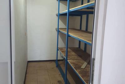 Spațiu comercial, de 1,100 mp, în Episcopia Bihorului