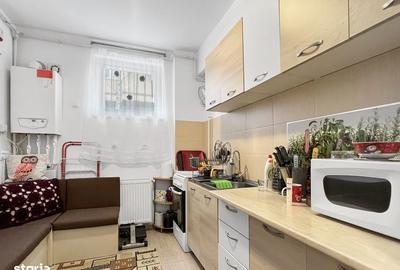 Apartament cu 2 camere decomandat, mobilat în Vest