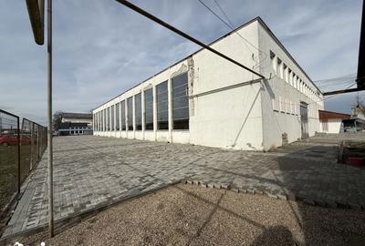 Spațiu comercial, de 1,650 mp, în Central - 3