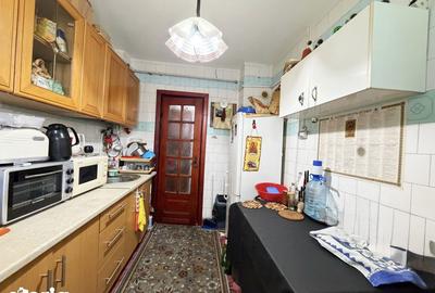 Apartament cu 2 camere semidecomandat, mobilat în Craiovei - 3