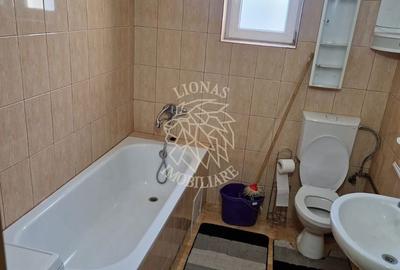 Apartament cu 3 camere în Unirea - 6