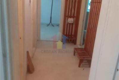 3 camere , etaj 1,, Independentei bloc nou ,Liber - 6