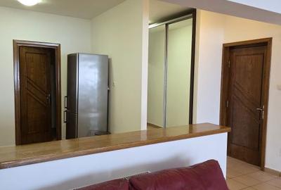 Apartament cu 3 camere, mobilat în Delfinariu - 11