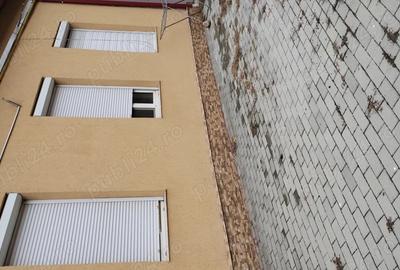 Apartament de vanzare - 4