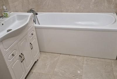 Apartament cu 2 camere decomandat în Tractorul - 7