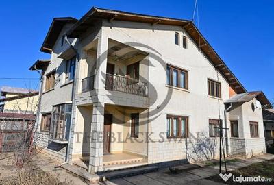Casă cu 6 camere cu Teren 780 Mp în Central - 1