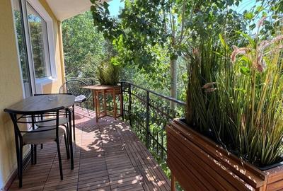 Apartament cu 3 camere decomandat în Central - 1