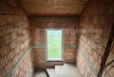 Casă cu 4 camere cu Teren 1000 Mp în Central - 5