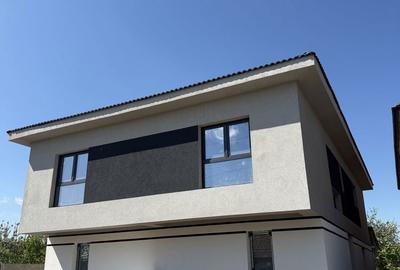 Casă cu 4 camere în Ghiroda - 1