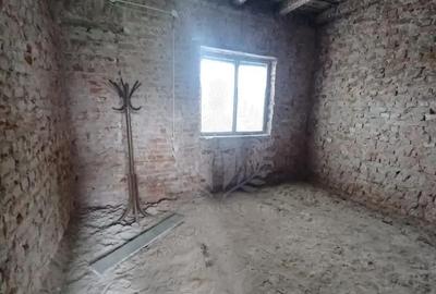 CASA 2 CAMERE/NOTAR/VALENII DE MUNTE//STRADAL - 5