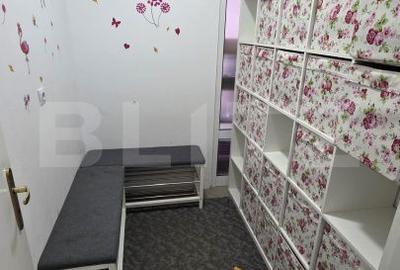 Spațiu comercial, de 350 mp, în Central - 8