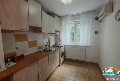 De vânzare apartament 3 camere – zona centrală - 3