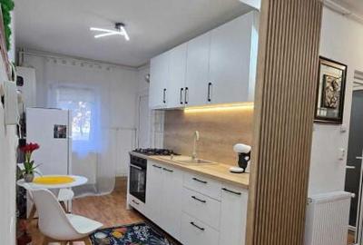 Apartament 2 camere decomandat, renovat Tractorul - 1