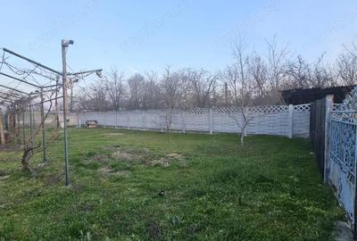 Casă cu Teren 1090 Mp în Pielești - 15