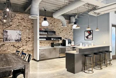 Rezerva?i un loc de munca rezervat in colaborare, in Spaces Campus 6 - 9