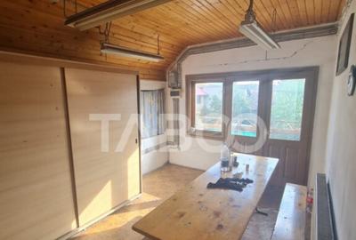 Spatiu comercial de vanzare pe drumul Petrestiului - 23