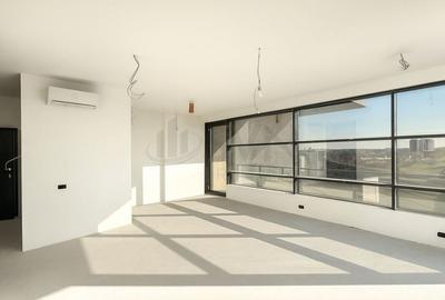 Apartament cu 4 camere decomandat în Pipera