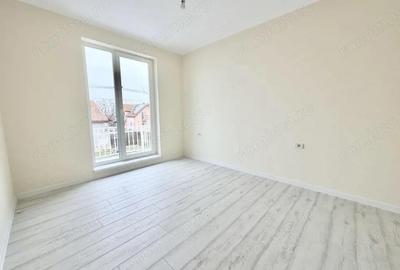 Casă cu 4 camere cu Teren 501 Mp în Moșnița Nouă