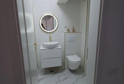 Apartament cu 2 camere decomandat, mobilat în Central