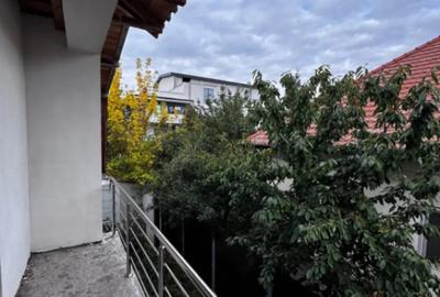 Casă cu 7 camere cu Teren 301 Mp în George Enescu - 7