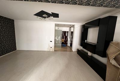 Apartament cu 2 camere semidecomandat, mobilat în Zorilor