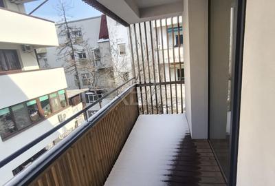 Apartament cu 3 camere decomandat în Dorobanți - 36