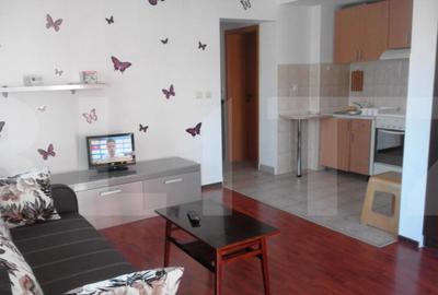 Apartament cu 2 camere decomandat în Soarelui