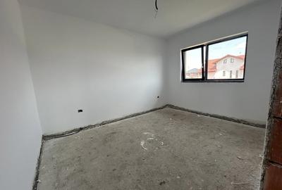 Casa de vanzare cu 4 camere, situata intre case, zona Popas Pacurari, IASI - 4
