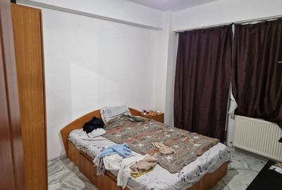 Apartament cu 3 camere decomandat în Central - 1