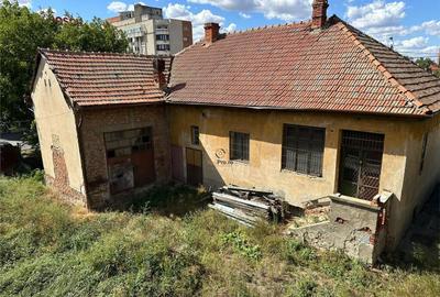 Casă cu 4 camere cu Teren 980 Mp în Dorobanților - 12