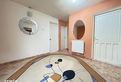 Casă cu 9 camere cu Canalizare în Central - 6