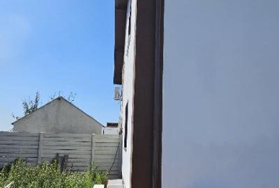 Casă cu 4 camere cu Teren 200 Mp în Berceni