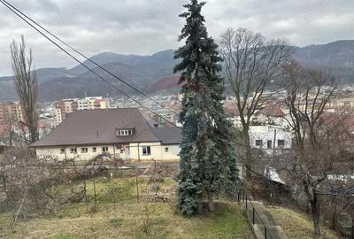 Apartament cu 4 camere decomandat în Central - 16