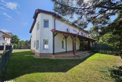 Casă cu 4 camere cu Teren 314 Mp în Central