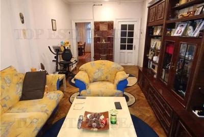 Vila cu aspect de conac in centrul Ploiestiului, ideala pentru locuinta, birou s - 13