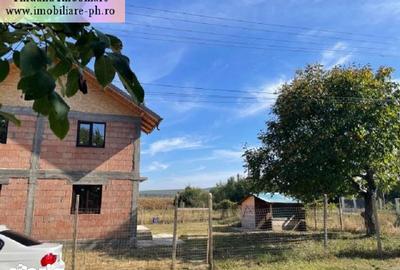 Casă cu 4 camere cu Canalizare în Lipănești - 6