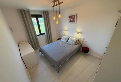 GIROC - 2 CAMERE - 2 BAI - BIROU - ETAJUL 1 - POD PROPRIU - 1