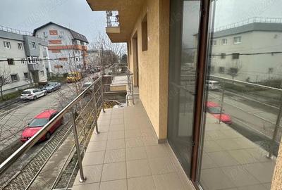 Garsoniera spa?ioasa cu balcon, bloc 2016 Central Pope?ti-Leordeni - 4